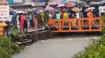 सडकमा आएको भेलले बगाउँदा आमाछोरीको मृत्यु