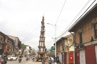 सेतो मच्छिन्द्रनाथको रथ