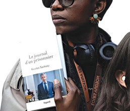 सार्कोजीको ‘डायरी अफ अ प्रिजनर’ हप्तामै एक लाख बिक्री