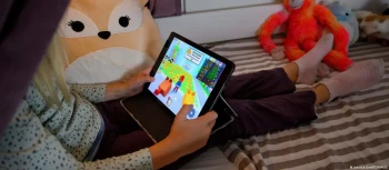 अनलाइन गेमिङलाई ‘बालखेल’ नठान्नू