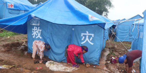 लगातारको वर्षाले बाढी प्रभावित थप समस्यामा