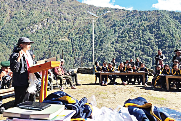 ‘सीडीओ’ पैदलै गाउँमा आएपछि...