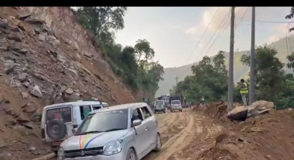 फुर्केखोलाको वैकल्पिक सडक पाँच घण्टा बन्द