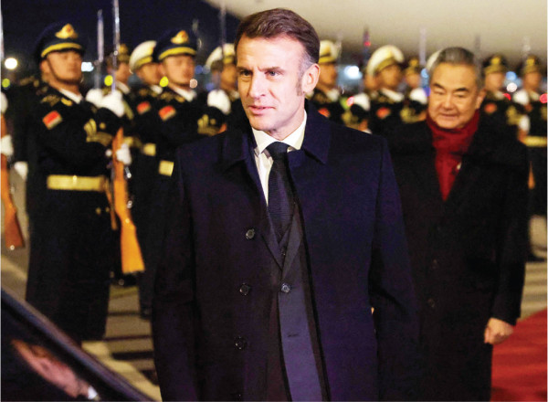 फ्रेञ्च राष्ट्रपति म्याक्रोन चीनमा