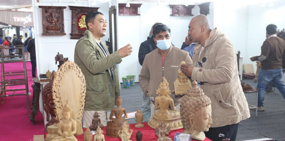 भृकुटीमण्डपमा फर्निचर एक्सपो  सुरु