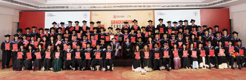 इन्फोरमेटिक्स कलेजका विद्यार्थी दीक्षित