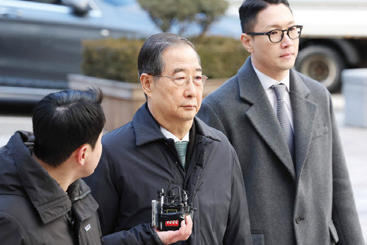 कोरियाली पूर्वप्रधानमन्त्री हानलाई २३ वर्ष कैद