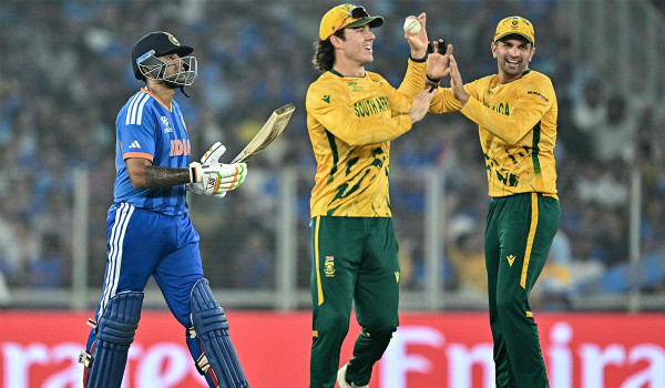 टी–२० विश्वकपः दक्षिण अफ्रिकासँग भारत ७६ रनले पराजित