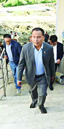 कुलमान नेतृत्वमा नयाँ राजनीतिक शक्ति, मुलुकमा १८ घण्टा लामो ‘लोडसेडिङ अन्त्य’ गरेको जसलाई सक्रिय राजनीतिको भर्याङ बनाउँदै