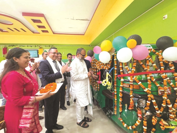 जनकपुरस्थित मानवसेवा आश्रमलाई नबिल बैंकको सहयोग