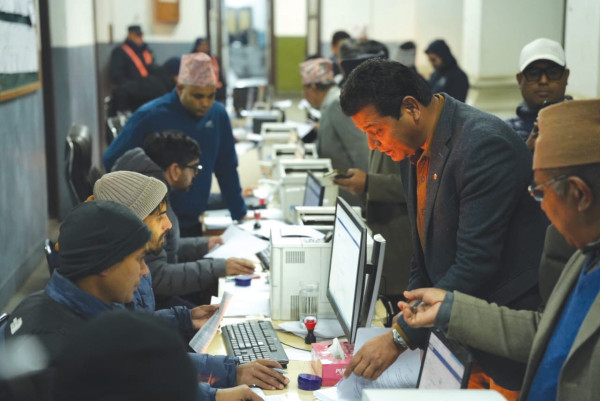 निर्वाचन आयोगमा सूची बुझाउन दलहरूको चटारो