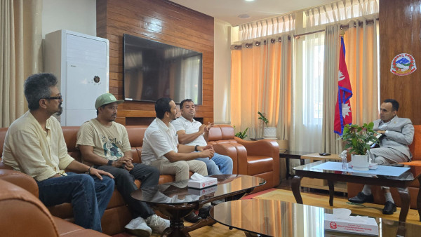 चलचित्र क्षेत्रलाई उद्योगको मान्यता दिलाउन निर्माता-निर्देशको दौडधूप