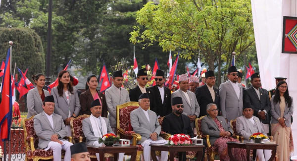 नवनियुक्त प्रधानमन्त्री बालेनलाई एमाले अध्यक्ष ओलीले दिए बधाई