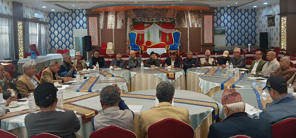 कांग्रेसभित्र चुनावी रणनीतिबार मतभेद