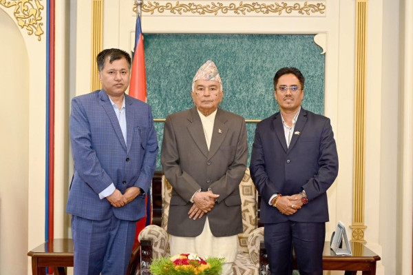 राष्ट्रपतिसमक्ष एनआरएनएको विश्व ज्ञान सम्मेलनको अवधारणापत्र
