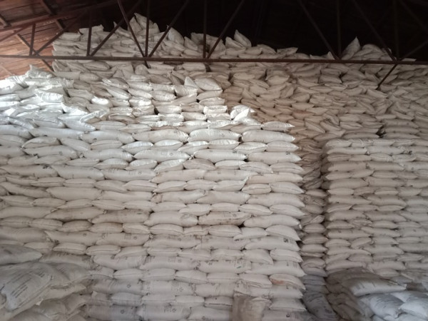 कृषि सामग्री धुलिखेलबाट ७ हजार टन मल बिक्री, किसान भन्छन्– पाइएन