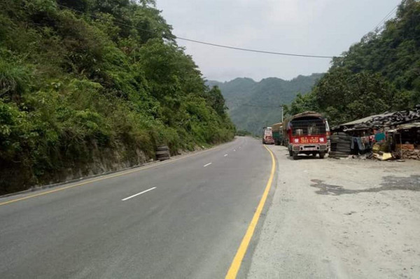 मुग्लिङ नागढुंगा सडकखण्डमा भोलिदेखि ३ दिनसम्म रातको समयमा सवारी आवागमन बन्द गरिने