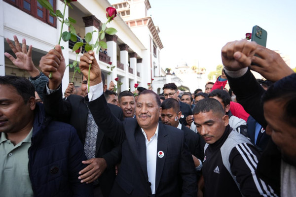 प्रचण्डले छाडे, चन्दले पाए