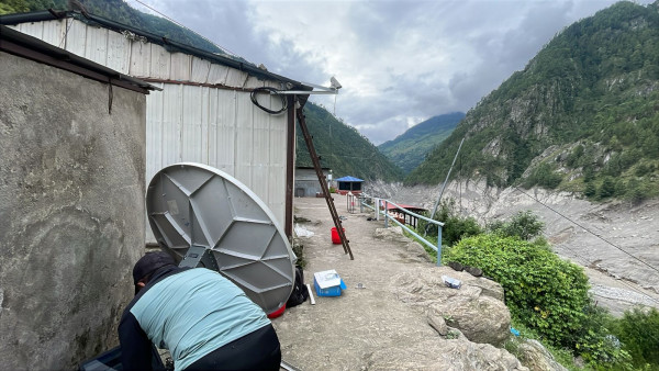 नदीको अवस्था थाहा पाउन  रियल–टाइम सीसी क्यामेरा जडान