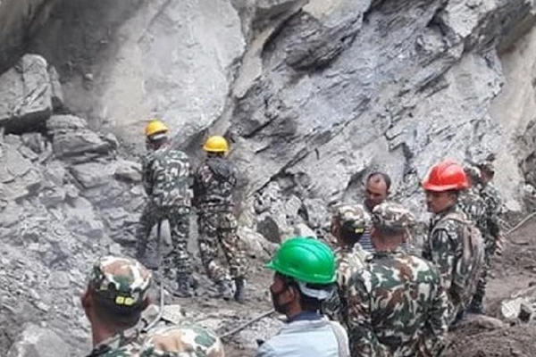 सेनाले मात्रै बनायो १४ सय ११ किलोमिटर सडक सञ्जाल