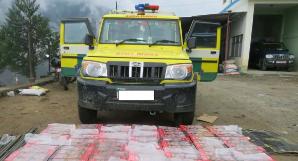 ७१ लाखको चिनियाँ चुरोट तस्करीमा संलग्न चार जना पक्राउ