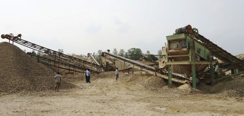 अवैध क्रसर सञ्चालनमा, छैन अनुगमन र कारबाही