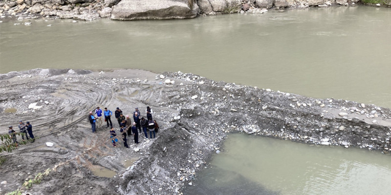 रोकिएन अवैध उत्खनन, केहीलाई कारबाही सिफारिस