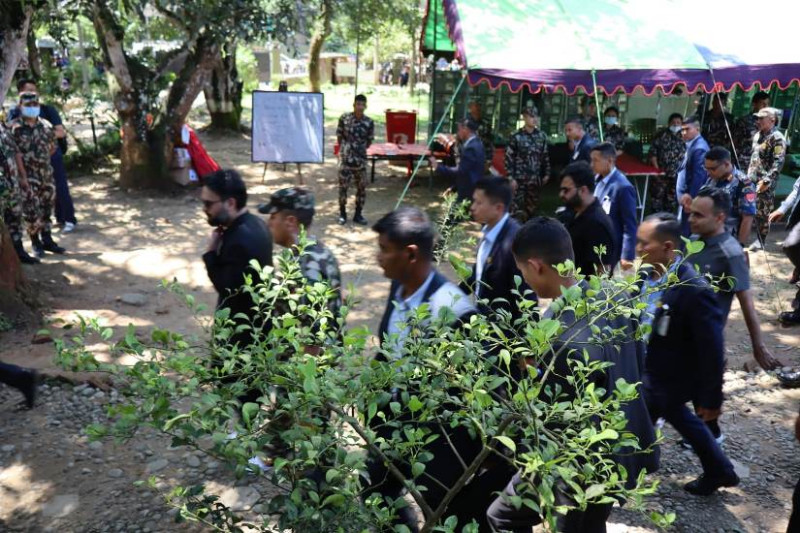 बाढीपीडितको उद्धार र राहतलाई पहिलो प्राथमिकता दिन प्रधानमन्त्रीको निर्देशन