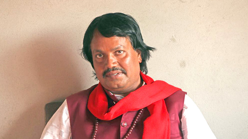 सीके राउतलाई २४ घण्टाभित्र अध्यक्षबाट राजीनामा दिन दबाब