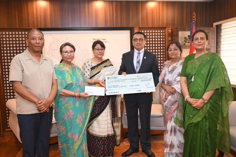 दया फाउन्डेसनद्वारा प्रधानमन्त्री दैवी प्रकोप उद्धार कोषमा १ करोड सहयोग