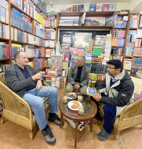 ‘गिल्ट एण्ड ग्लोरी क्लाइम्बिङ विथ शेर्पाज्’ पुस्तकका लेखकसँग संवाद