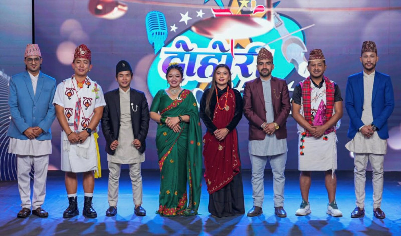 छानिए उत्कृष्ट आठ