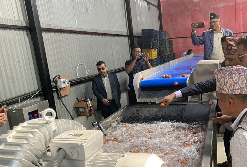 विषादी अवशेष न्यूनीकरण गर्न ‘फुड–बैंक’