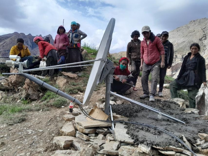 भिस्याट र अन्य प्रविधिमार्फत दुर्गममा टेलिकमको सेवा
