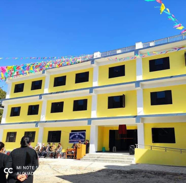 नगरपालिकाभित्रकै विद्यालयमा विद्यार्थीभन्दा शिक्षक बढी !