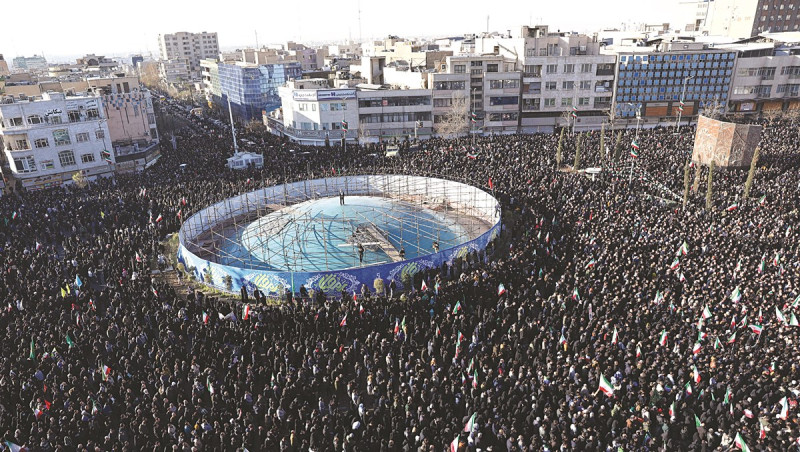 इरानमा नेतृत्व शून्यता, प्रतिशोधपूर्ण आक्रमणले बढायो तनाव