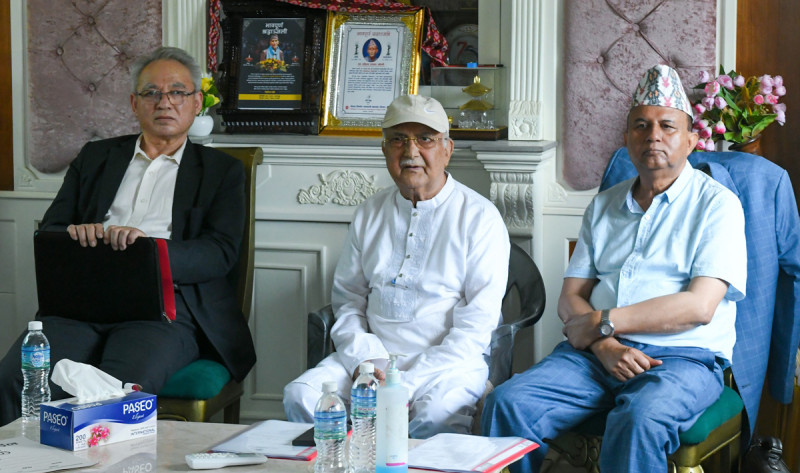 बालेन्द्र सरकार स्वेच्छाचारी र अधिनायकवादी बाटोमा अघि बढेको एमालेको निष्कर्ष