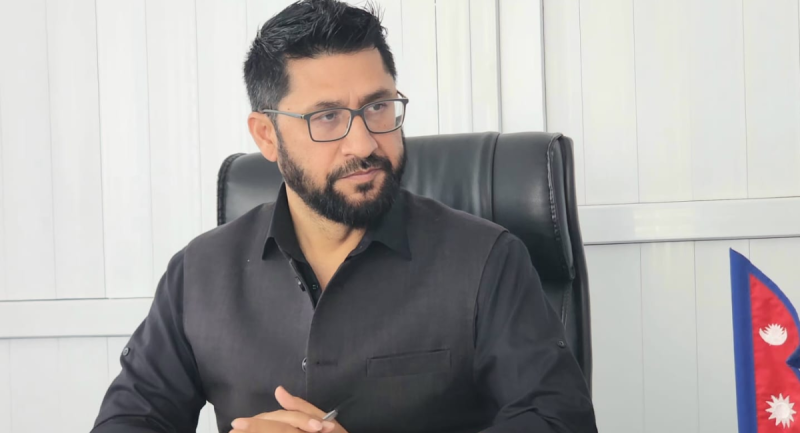 रास्वपा र सरकारप्रति सशङ्कित नहुन उद्योगी–व्यवसायीलाई रवि लामिछानेको आग्रह