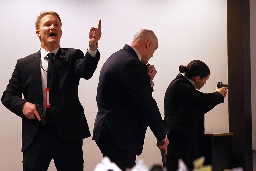 रात्रिभोज गोलीकाण्डका नाइके एलेन को हुन् ?