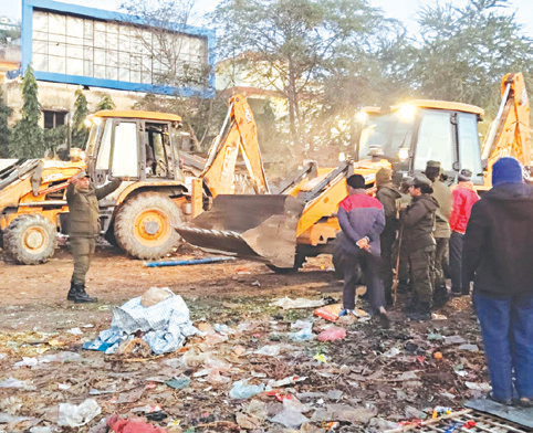 बीपी उद्यानको बजार हटाएकामा व्यापारी आक्रोशित