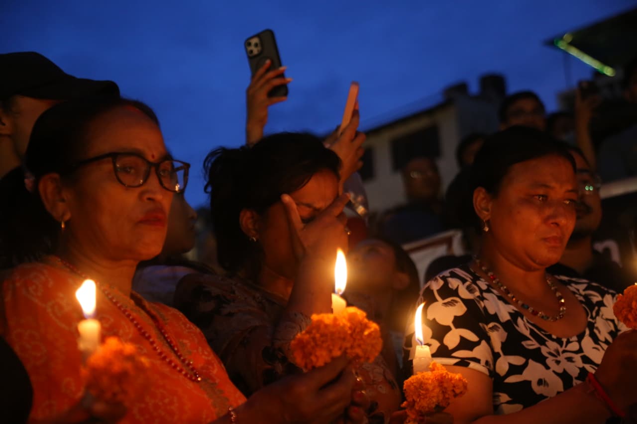 Candle-light-at-patan_NPL-(18)-1757858706.jpeg