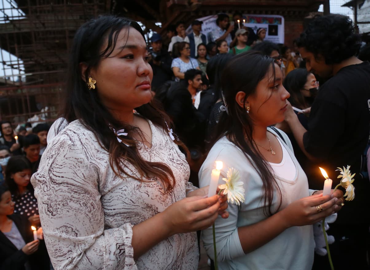 Candle-light-at-patan_NPL-(4)-1757858691.jpeg