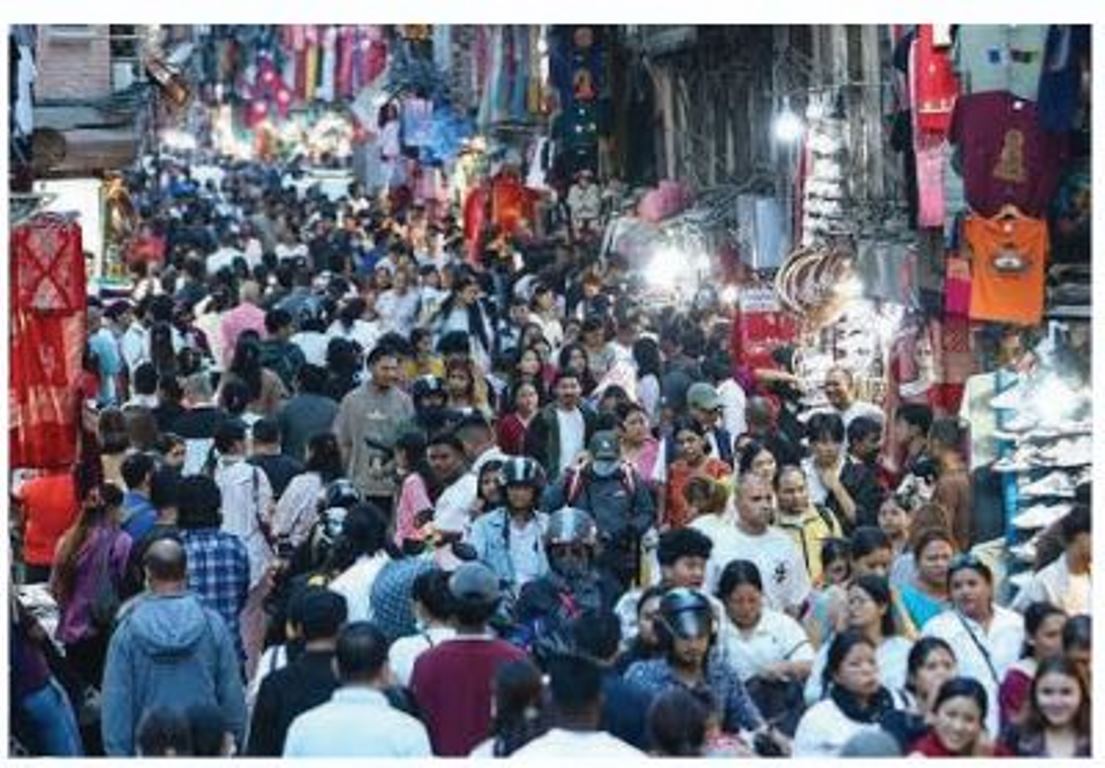 दसैँमा नयाँ लुगा नलाई चित्तै बुझ्दैन...