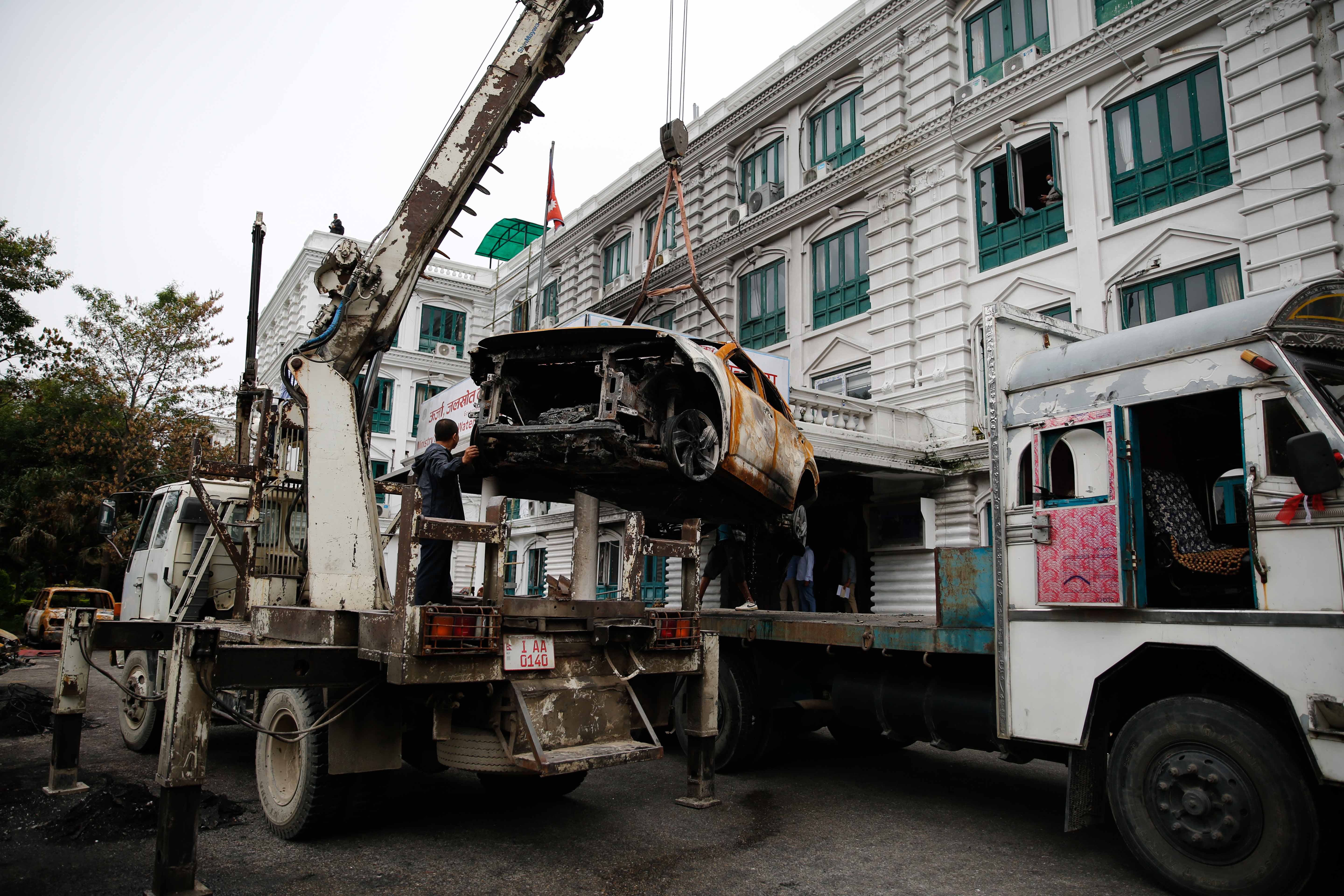 Damaged-vehicle-removing_-677-1758269061.jpg
