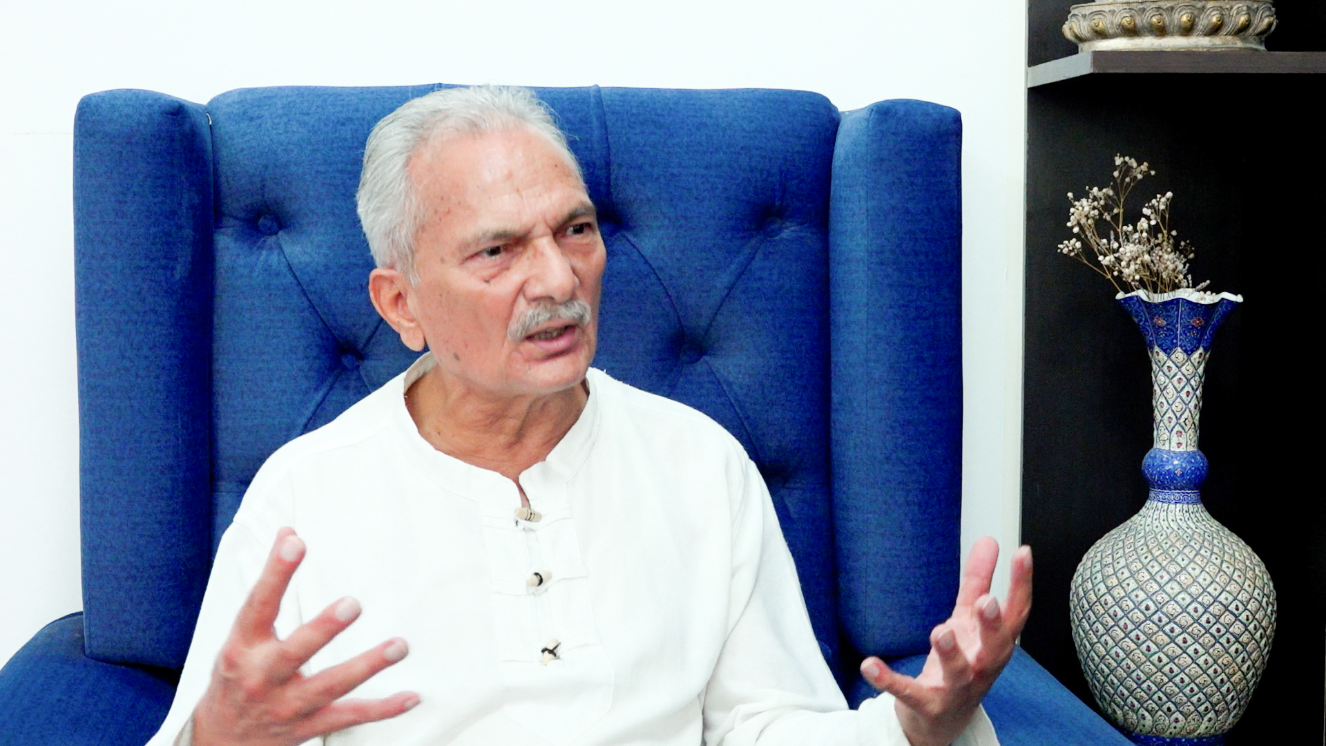 विवेकपूर्ण ढङ्गले राष्ट्रिय सहमतिमा संविधान संशोधन गर्नु उपयुक्त हुन्छः पूर्वप्रधानमन्त्री डा भट्टराई