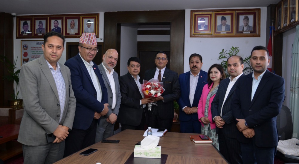 ‘सरकार सहयात्री बनेर काम गर्छ, घुस खुवाउनुपर्दैन’