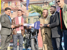 हिमालय रोडिजका विजेतालाई यामाहा मोटरसाइकल