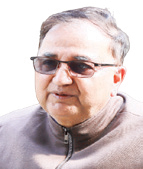 ईश्वर पोखरेल