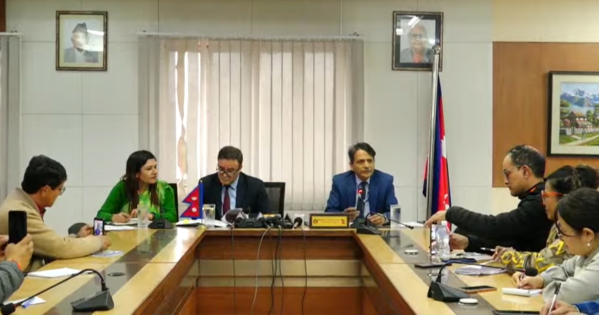 मध्यपूर्व तनावले ट्रान्जिटमा एक हजार बढी नेपाली अलपत्र, उद्धार गर्न टोली गठन