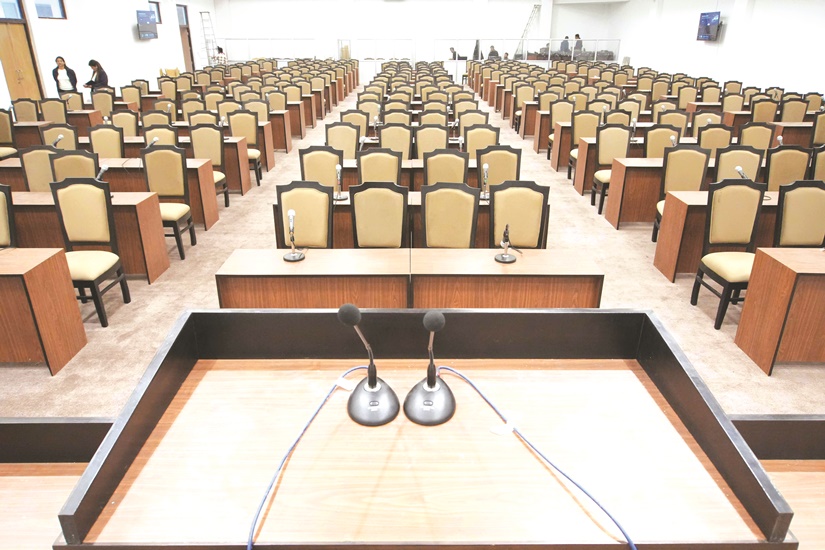 प्रतिनिधिसभाको पहिलो बैठक आज